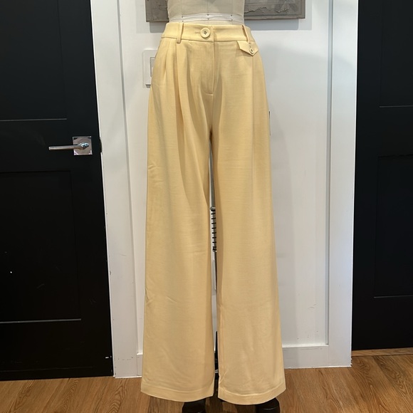 Anna Quan Bailey Top + Nico Pant - Picture 3 of 9